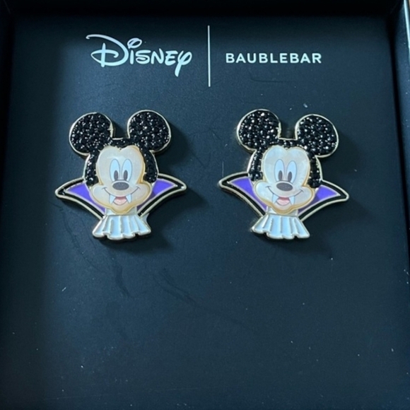 🔹️Disney 🔹️X BaubleBar Halloween Vampire Mickey Stud Earrings ✨️🦇 - Picture 2 of 2